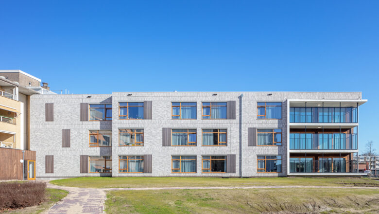 Nieuwbouw woonzorgcomplex met 30 appartementen