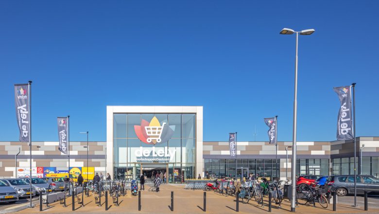 Verbouw winkelcentrum De Lely
